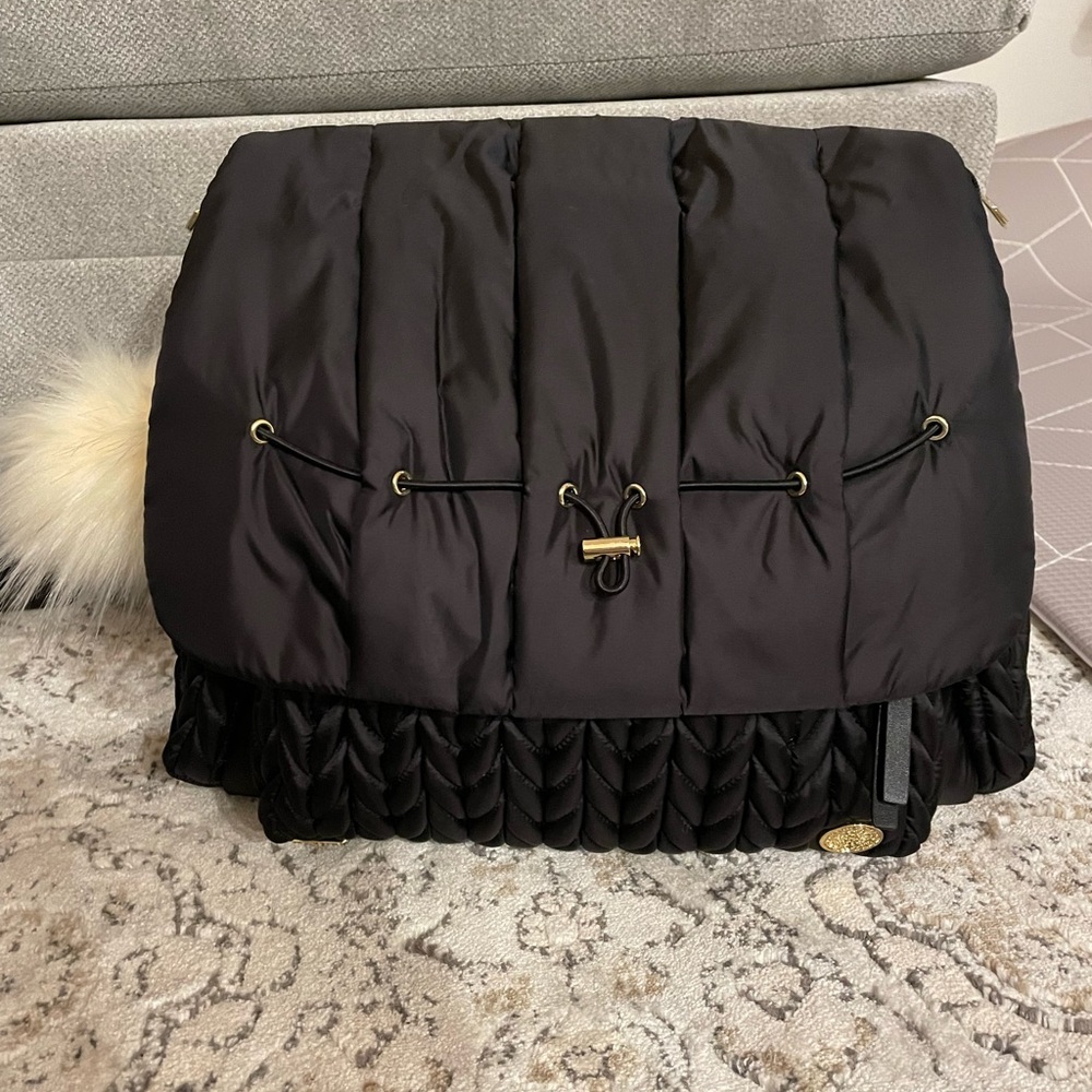 HAPP DIAPER BAG EUC 🖤